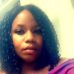 Meet your Posher, Monica